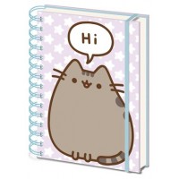 CUADERNO A5 CON ESPIRAL PUSHEEN SAYS HI 21 X 15 CM PYRAMID INTERNATIONAL SR72509 (Espera 4 dias)